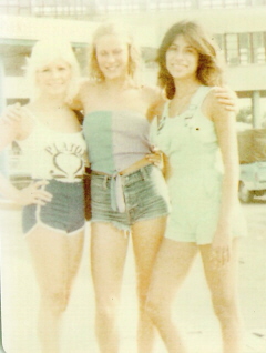 Golden Fox (Marilyn) - Misty Blue (Melinda) - Snake Lady (Yvonne)
